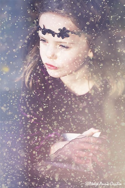 IMG_0247.Elvira med snö2.webb.jpg